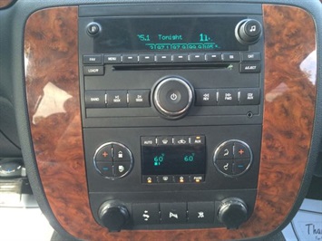 2008 Chevrolet Suburban LT 1500 - Photo 18 - Cincinnati, OH 45255