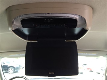 2008 Chevrolet Suburban LT 1500 - Photo 21 - Cincinnati, OH 45255