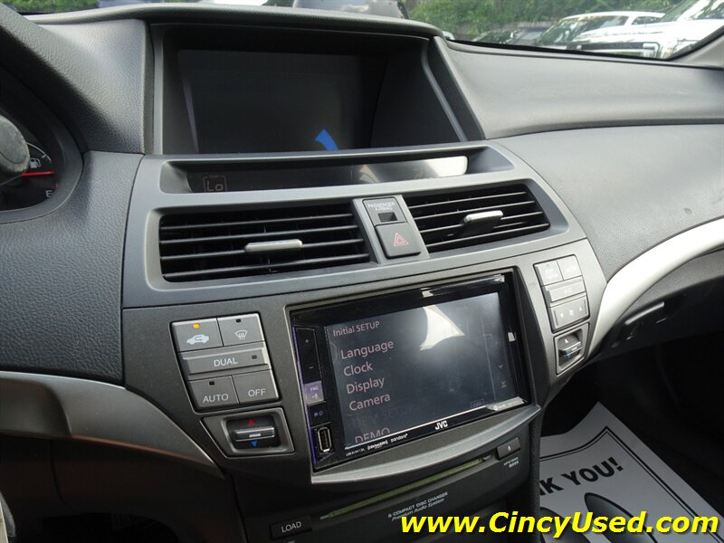 2009 Honda Accord EX-L w/Navi - Photo 19 - Cincinnati, OH 45255
