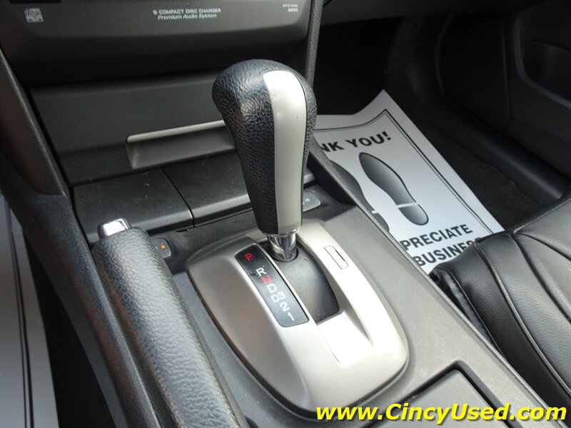 2009 Honda Accord EX-L w/Navi - Photo 18 - Cincinnati, OH 45255