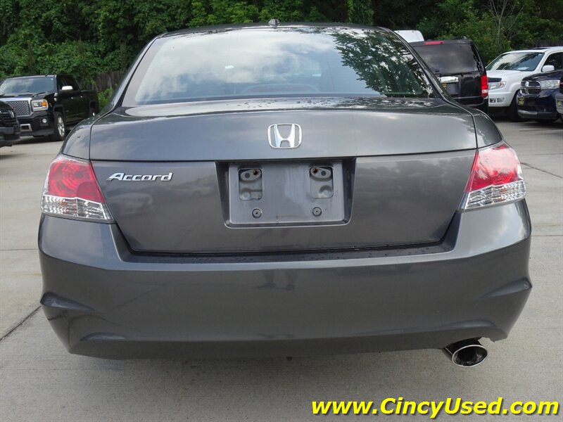 2009 Honda Accord EX-L w/Navi - Photo 7 - Cincinnati, OH 45255