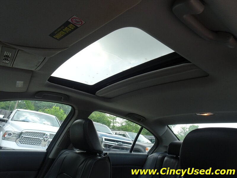 2009 Honda Accord EX-L w/Navi - Photo 25 - Cincinnati, OH 45255