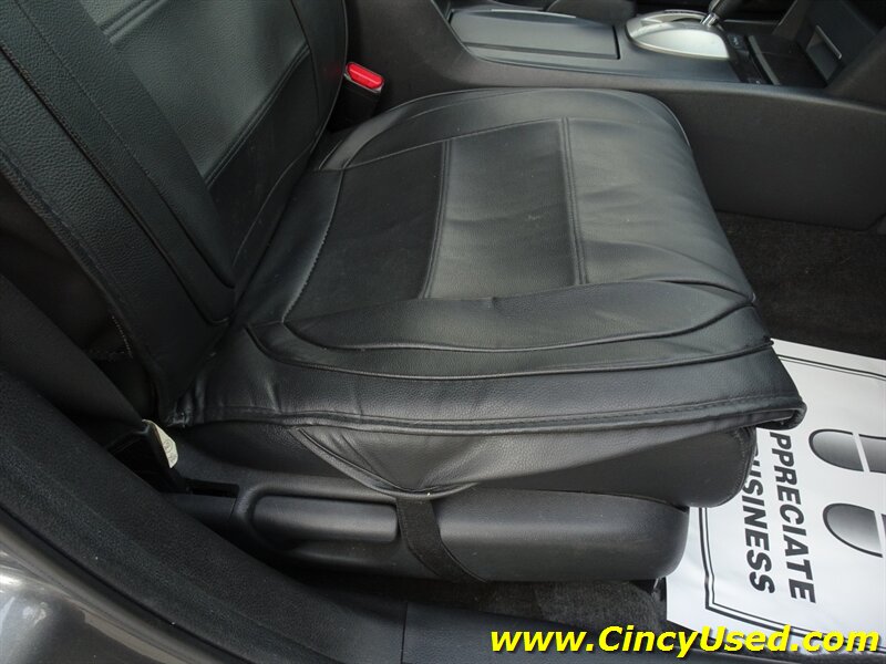 2009 Honda Accord EX-L w/Navi - Photo 31 - Cincinnati, OH 45255