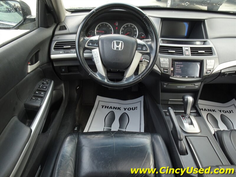 2009 Honda Accord EX-L w/Navi - Photo 9 - Cincinnati, OH 45255