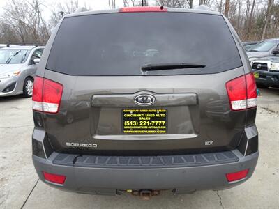 2009 Kia Borrego LX  3.8L V6 AWD - Photo 7 - Cincinnati, OH 45255