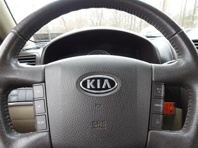 2009 Kia Borrego LX  3.8L V6 AWD - Photo 18 - Cincinnati, OH 45255