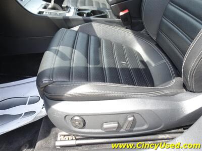 2015 Volkswagen CC 2.0T R-Line   - Photo 26 - Cincinnati, OH 45255