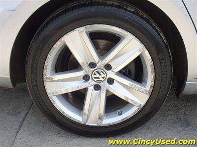 2015 Volkswagen CC 2.0T R-Line   - Photo 30 - Cincinnati, OH 45255