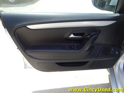 2015 Volkswagen CC 2.0T R-Line   - Photo 28 - Cincinnati, OH 45255