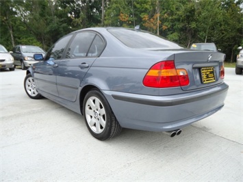 2004 BMW 325xi   - Photo 12 - Cincinnati, OH 45255