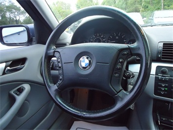 2004 BMW 325xi   - Photo 19 - Cincinnati, OH 45255