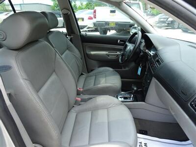 2005 Volkswagen Jetta GLS TDI  1.9L I4 FWD - Photo 40 - Cincinnati, OH 45255