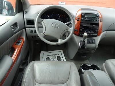 2008 Toyota Sienna XLE   - Photo 25 - Cincinnati, OH 45255
