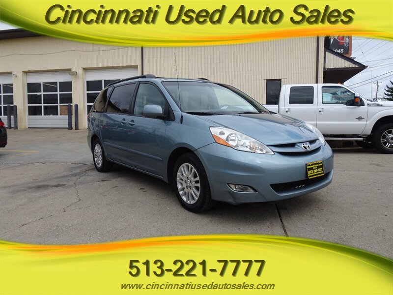 2008 Toyota Sienna XLE - Photo 1 - Cincinnati, OH 45255