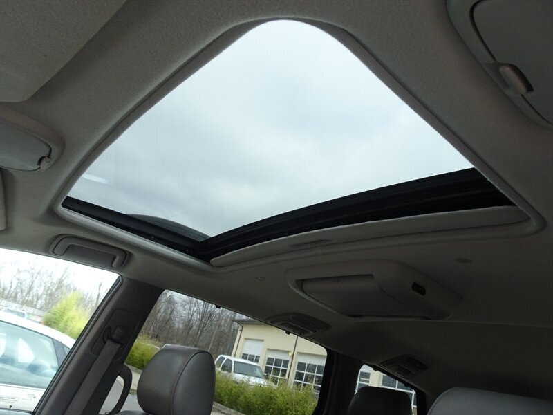 2008 Toyota Sienna XLE - Photo 46 - Cincinnati, OH 45255