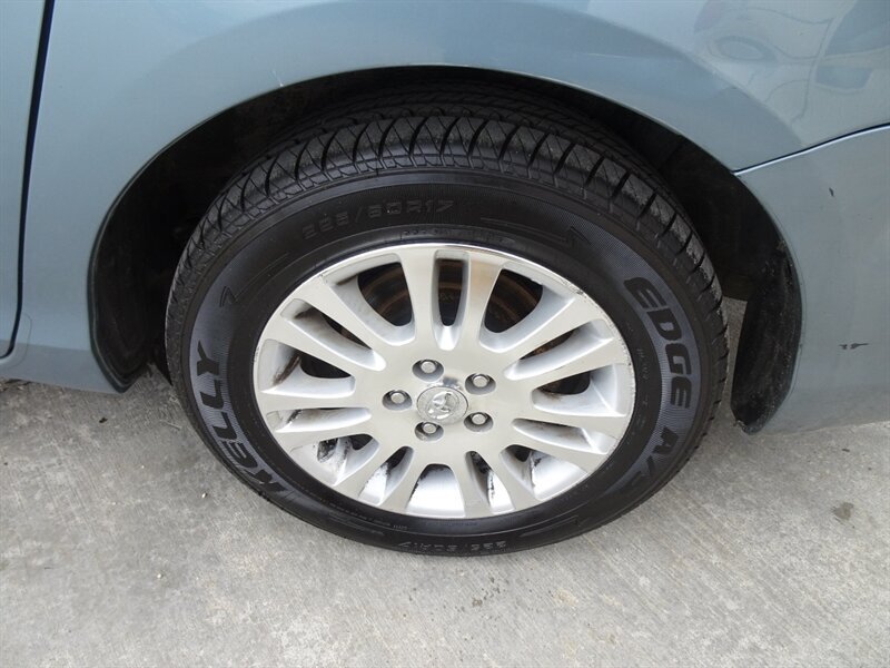 2008 Toyota Sienna XLE - Photo 59 - Cincinnati, OH 45255