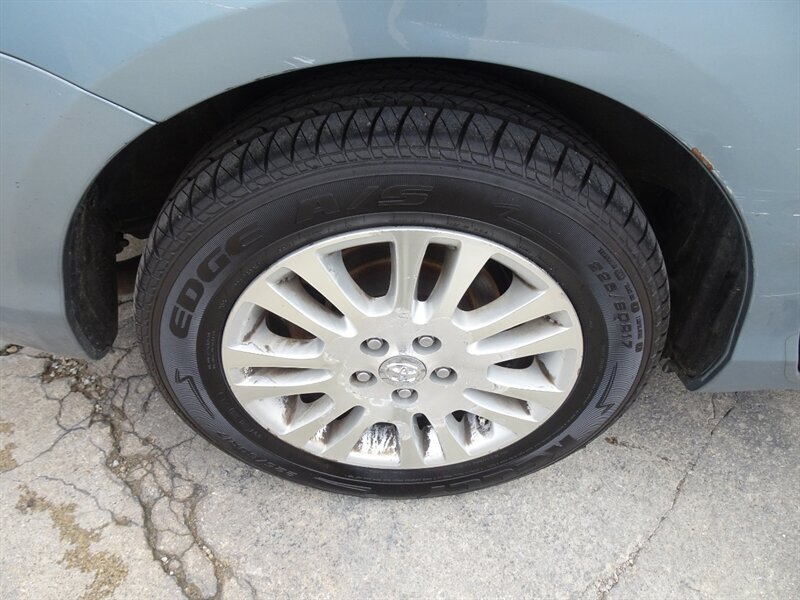 2008 Toyota Sienna XLE - Photo 63 - Cincinnati, OH 45255