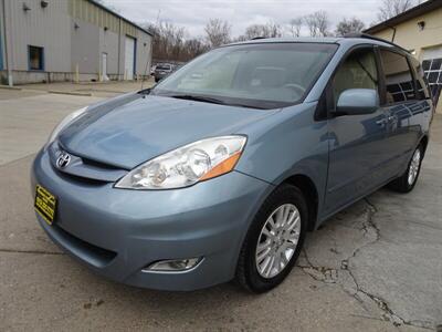 2008 Toyota Sienna XLE   - Photo 15 - Cincinnati, OH 45255