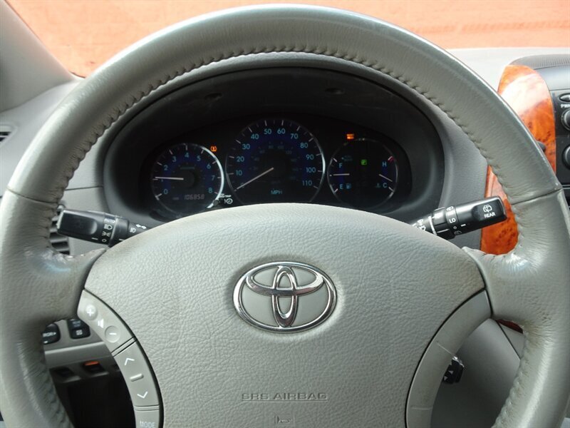 2008 Toyota Sienna XLE - Photo 36 - Cincinnati, OH 45255