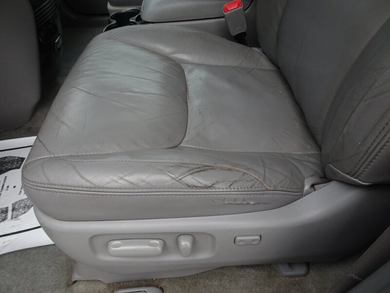 2008 Toyota Sienna XLE - Photo 33 - Cincinnati, OH 45255