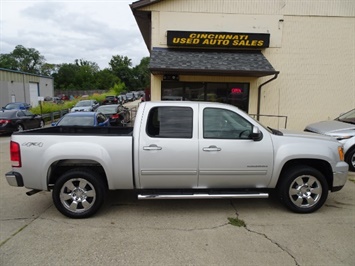 2011 GMC Sierra 1500 SLT   - Photo 5 - Cincinnati, OH 45255