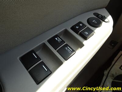 2015 Honda Pilot LX   - Photo 24 - Cincinnati, OH 45255