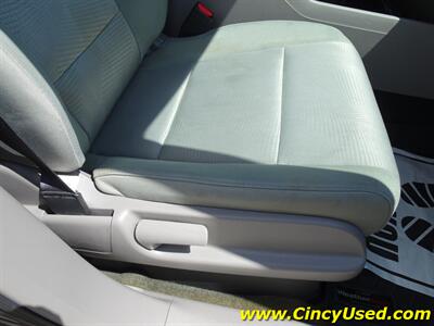 2015 Honda Pilot LX   - Photo 30 - Cincinnati, OH 45255