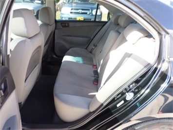 2010 Hyundai Sonata GLS   - Photo 15 - Cincinnati, OH 45255