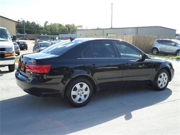 2010 Hyundai Sonata GLS   - Photo 6 - Cincinnati, OH 45255