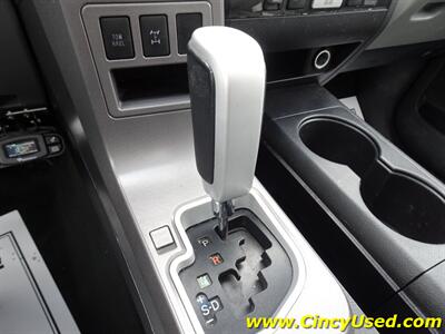 2015 Toyota Sequoia Limited   - Photo 14 - Cincinnati, OH 45255