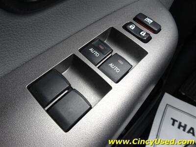 2015 Toyota Sequoia Limited   - Photo 23 - Cincinnati, OH 45255