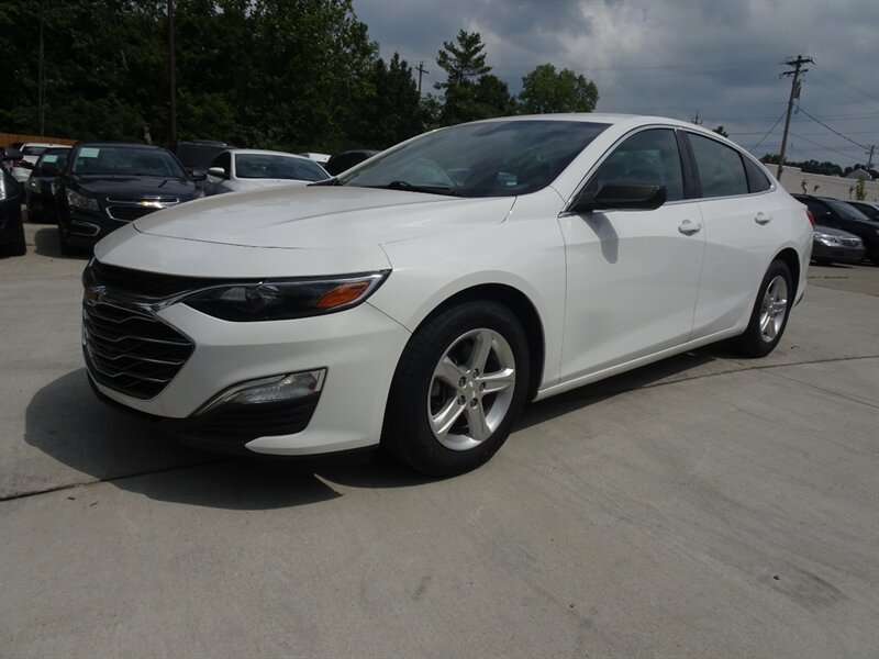 2020 Chevrolet Malibu LS for sale in Cincinnati, OH 1.5L Turbo I4 FWD