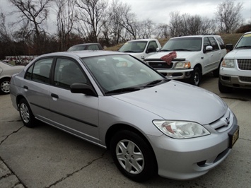 2005 Honda Civic VP   - Photo 1 - Cincinnati, OH 45255