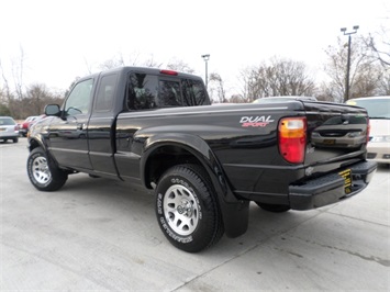 2004 Mazda B-Series Truck B3000   - Photo 12 - Cincinnati, OH 45255