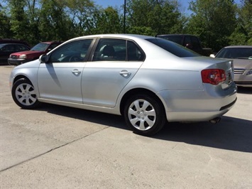 2007 Volkswagen Jetta 2.5   - Photo 12 - Cincinnati, OH 45255