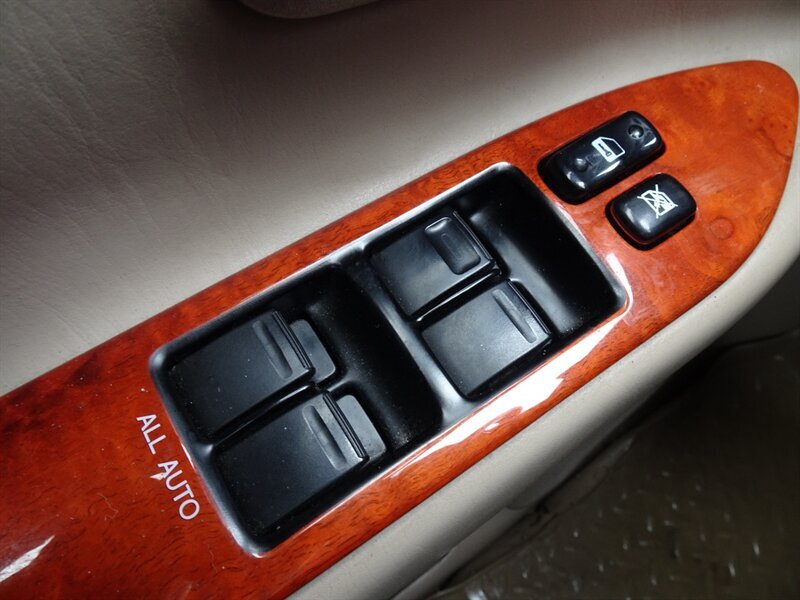 2000 Lexus LX 470 V8 AWD - Photo 51 - Cincinnati, OH 45255