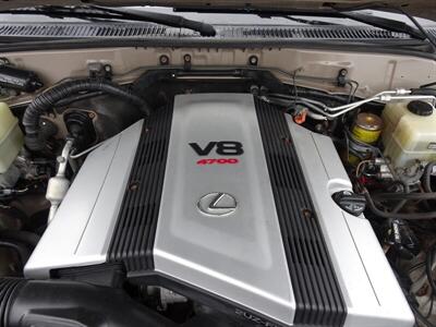 2000 Lexus LX 470 V8 AWD - Photo 69 - Cincinnati, OH 45255