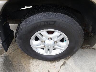 2000 Lexus LX 470 V8 AWD - Photo 95 - Cincinnati, OH 45255