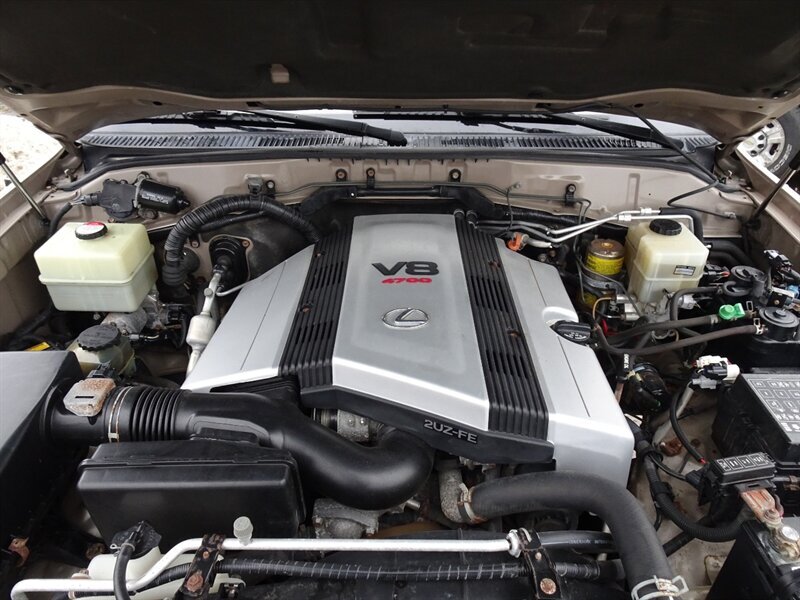 2000 Lexus LX 470 V8 AWD - Photo 67 - Cincinnati, OH 45255