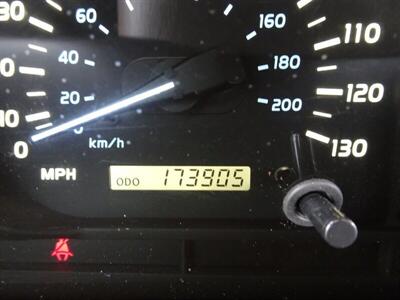 2000 Lexus LX 470 V8 AWD - Photo 74 - Cincinnati, OH 45255