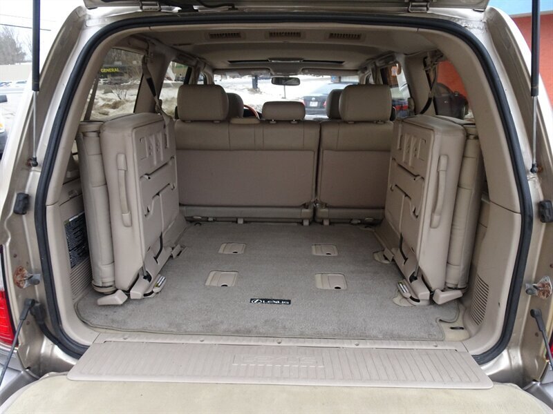 2000 Lexus LX 470 V8 AWD - Photo 94 - Cincinnati, OH 45255