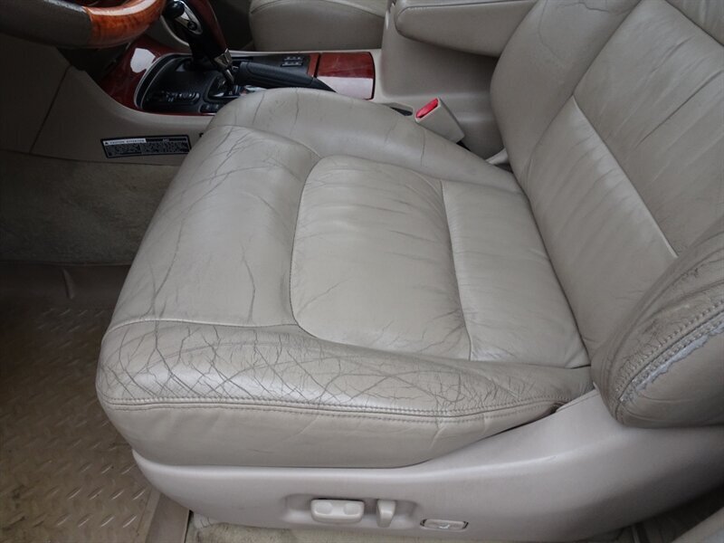 2000 Lexus LX 470 V8 AWD - Photo 66 - Cincinnati, OH 45255