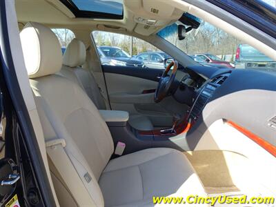 2010 Lexus ES 350   - Photo 16 - Cincinnati, OH 45255