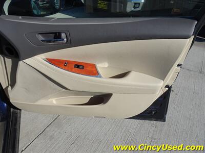 2010 Lexus ES 350   - Photo 27 - Cincinnati, OH 45255