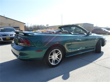 1998 Ford Mustang   - Photo 13 - Cincinnati, OH 45255