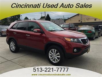 2011 Kia Sorento EX   - Photo 1 - Cincinnati, OH 45255