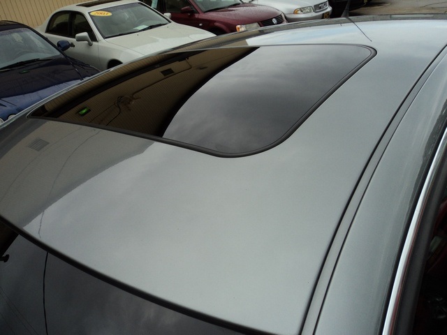 2003 Volkswagen Passat W8 - Photo 17 - Cincinnati, OH 45255