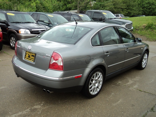 2003 Volkswagen Passat W8 - Photo 6 - Cincinnati, OH 45255