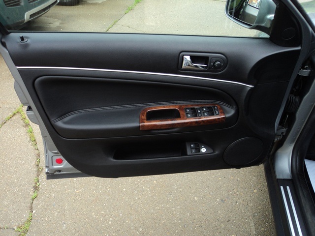 2003 Volkswagen Passat W8 - Photo 26 - Cincinnati, OH 45255