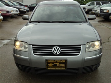 2003 Volkswagen Passat W8   - Photo 2 - Cincinnati, OH 45255